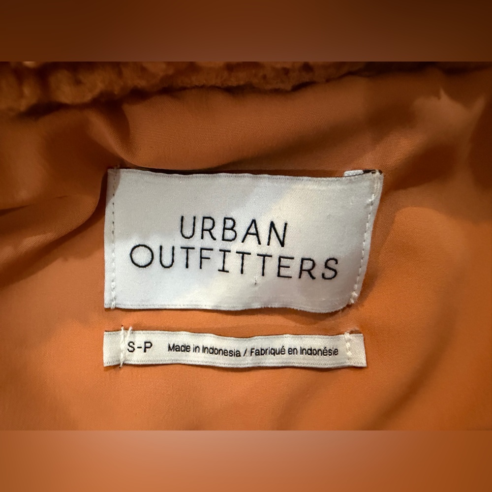 Urban Outfitters Orange Teddy Crop Zip Up Jacket Size Small - Picture 5 of 9